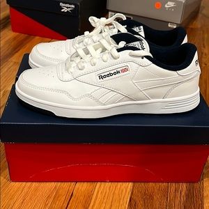 Reebok club memt 9.5 never worn in box